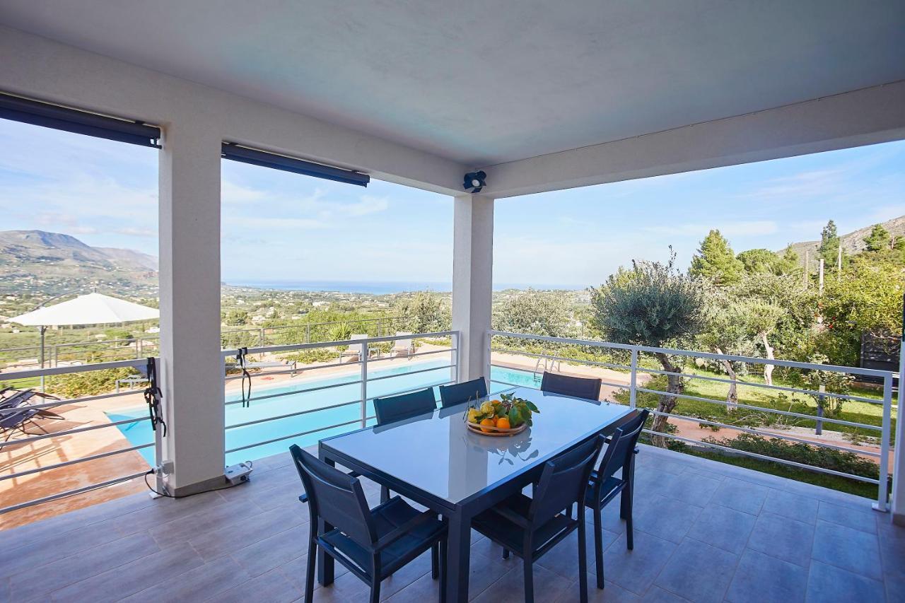 Villa Luxury Con Piscina Privata Vista Mare - Кастеламаре дел Голфо Екстериор снимка